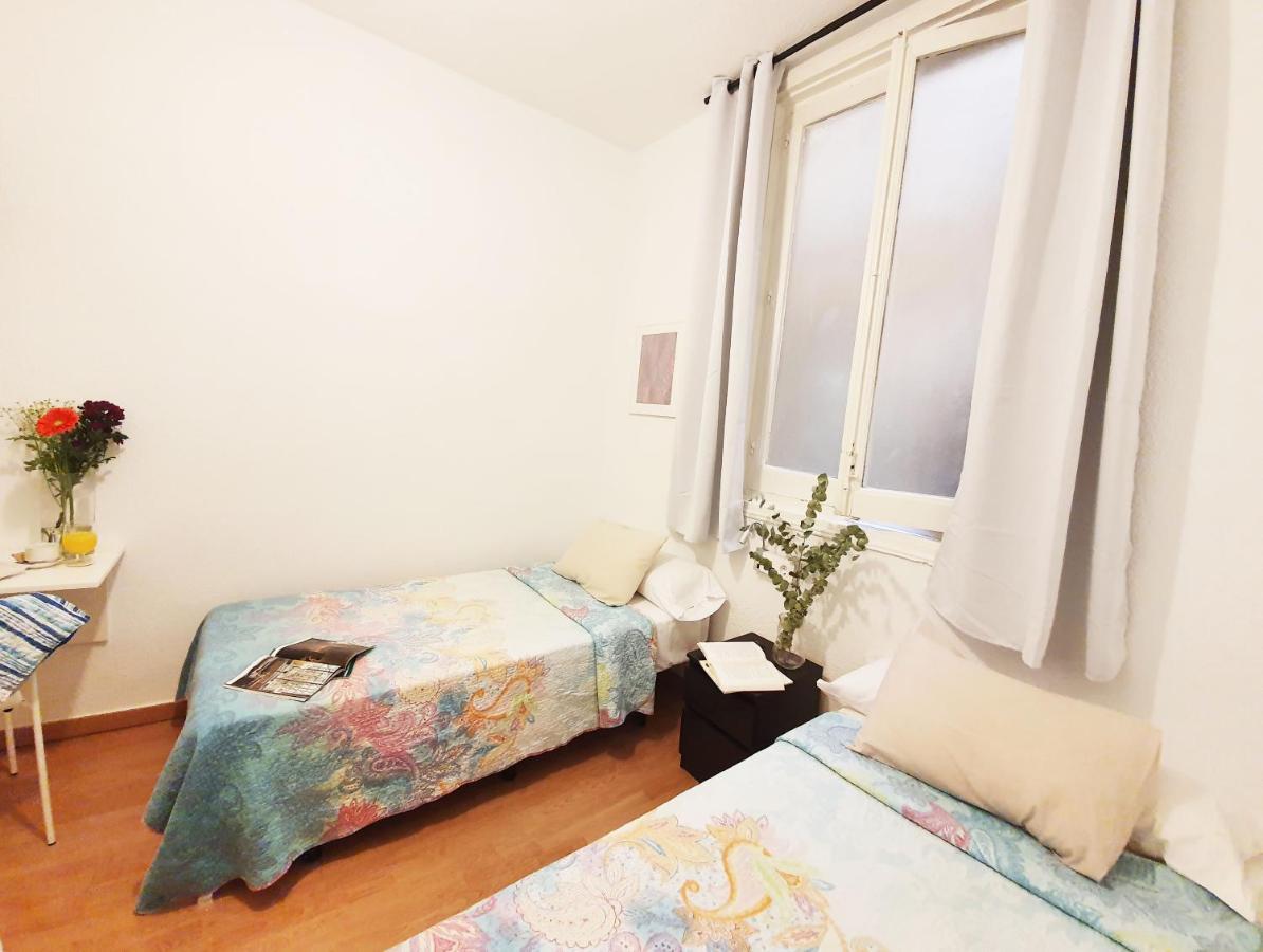 Hostal Alicante Madri Exterior foto
