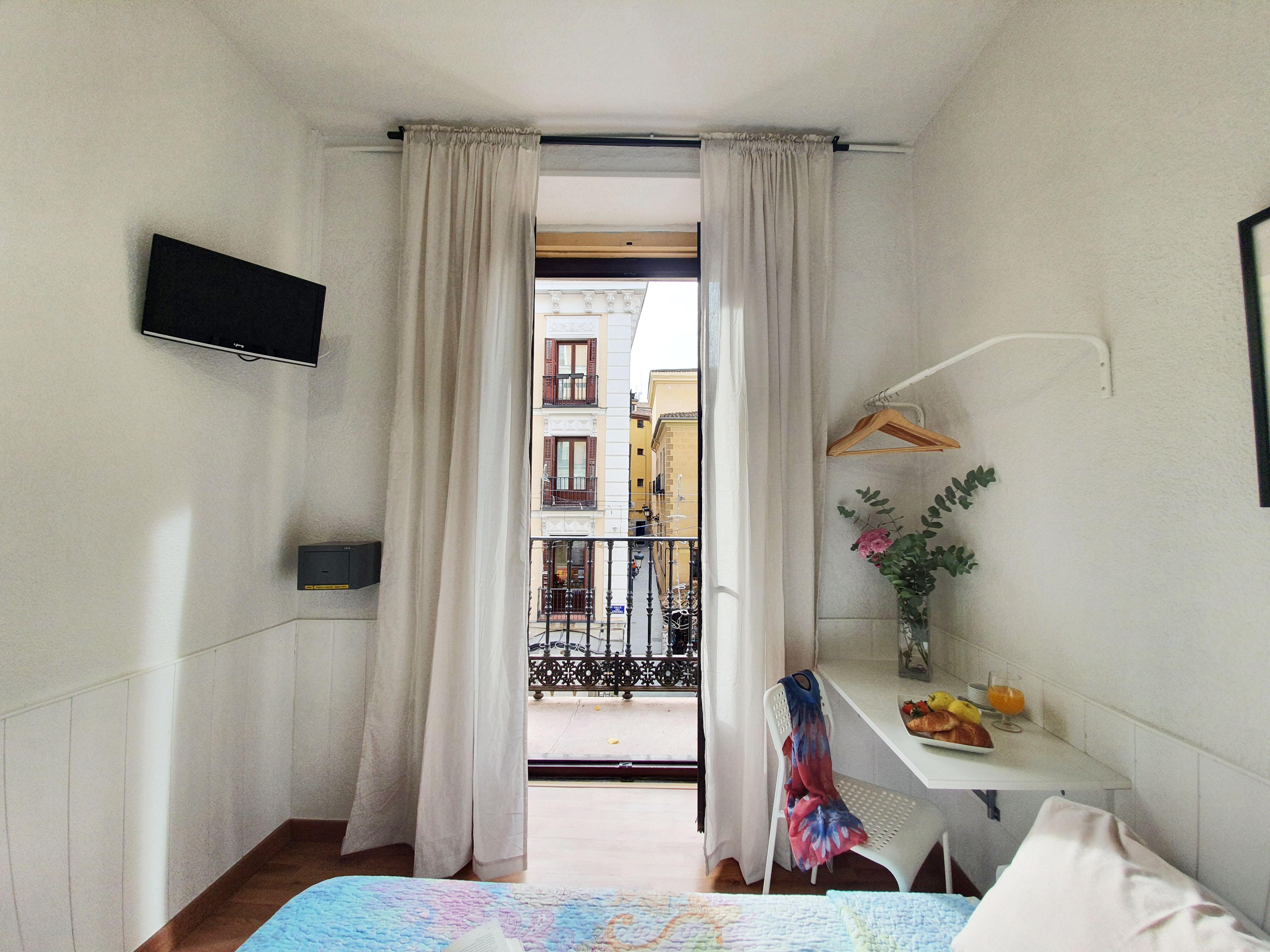 Hostal Alicante Madri Exterior foto